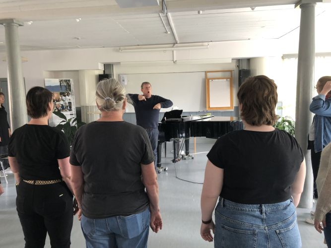 Repetition med Bromma kyrkokör